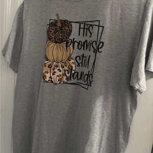 Love in Faith Gray Graphic Tee Label Print